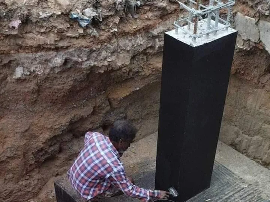 Damp-proofing to plinth